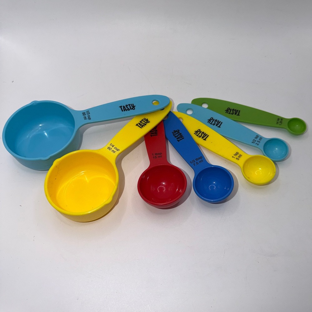 Tasty 7-Piece Multi-Color Measuring Cups Spoons Set Kitchen Rainbow Aesthetic